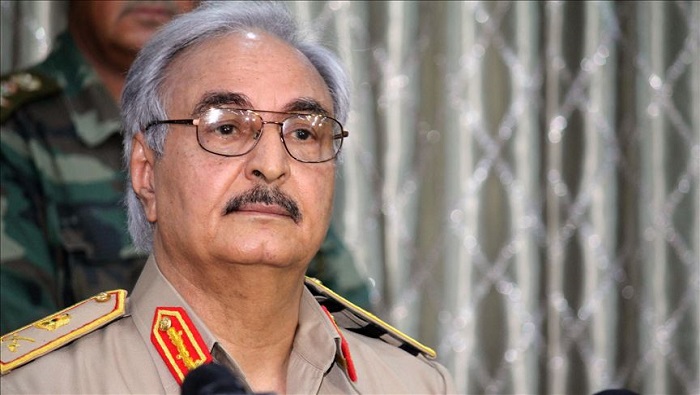 Al frente del Ejército Nacional Libio, entre 2014 y 2019 el general Haftar libró una guerra contra el Gobierno entonces reconocido oficialmente por la ONU.