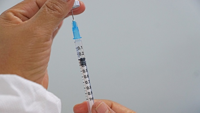 Bolivia continúa apostando a la vacunación como solución para disminuir la curva en cuarta ola de casos de Covid-19.