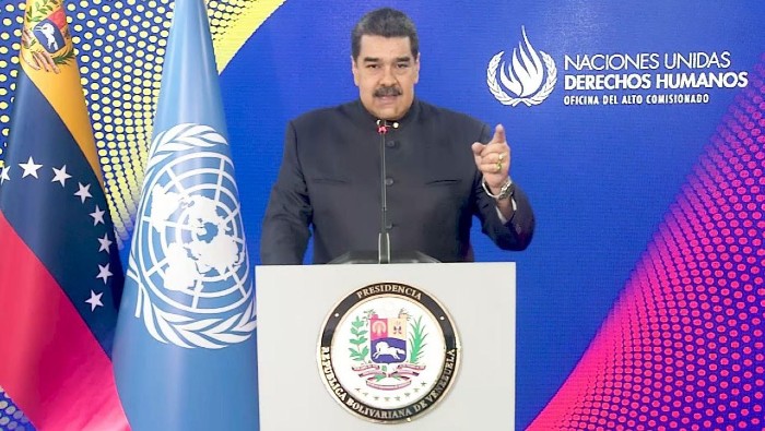 El presidente venezolano demandó un esfuerzo multilateral para defender la vida humana por encima de las ganancias de las farmacéuticas.
