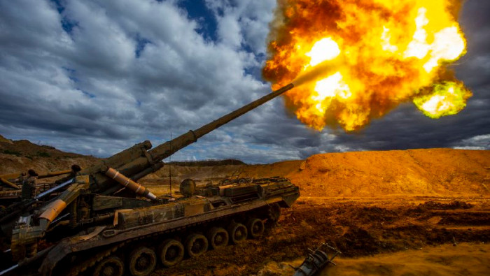 Además de derribar un grupo de medios aéreos ucranianos, las fuerzas armadas de Rusia destruyeron depósitos de municiones, puestos de mando y numeroso equipamiento militar.