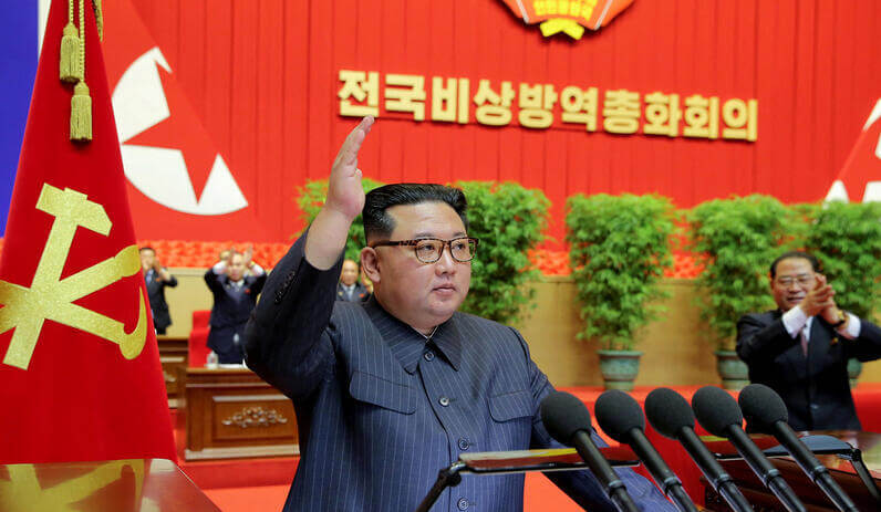 Kim Jong-un anunció la victoria sobre el coronavirus en medio de un encuentro con trabajadores sanitarios y científicos del país.