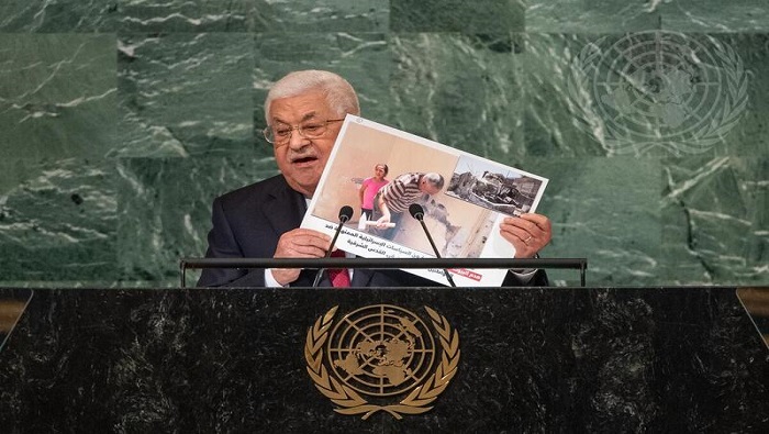Abbas homenajeó a mártires y madres palestinoa que han pagado con su sangre los esfuerzos por la independencia.