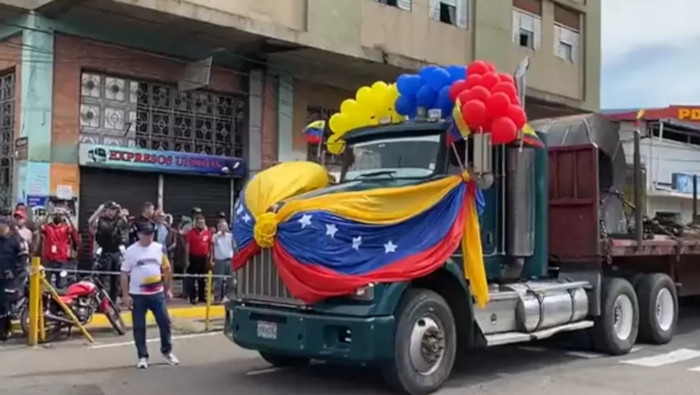 El ministro de Transporte venezolano adelantó que se ha restablecido en los estados de Zulia, Táchira y Apure los pasos fronterizos peatonal y de carga.