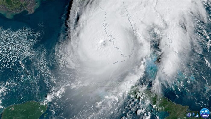 El huracán ingresó por el área de las islas de Sanibel y Captiva, y estiman que su trayectoria sea hacia el norte.
