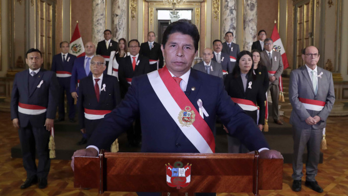 López, quien había asumido su cargo en abril pasado, fue el tercer ministro nombrado en la cartera de Salud por el presidente Castillo.