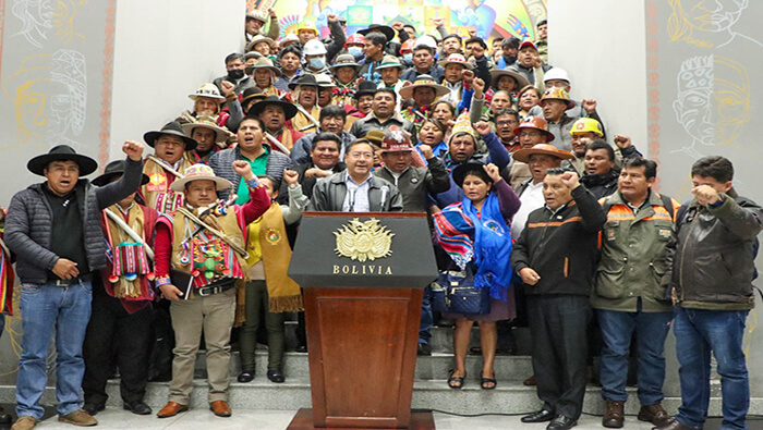 El presidente boliviano agradeció el respaldo de las organizaciones sociales a su gobierno ante los intentos golpistas.