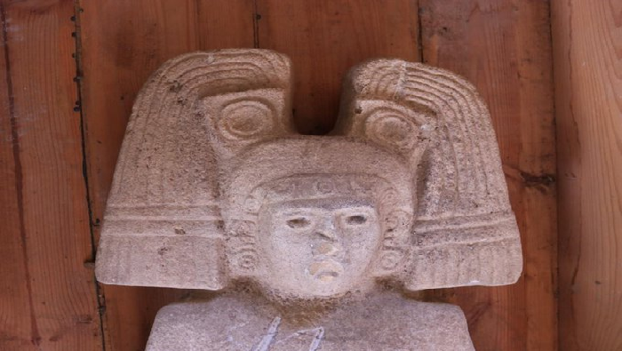 La nueva imagen en piedra de la Joven gobernante de Amajac surgió del subsuelo veracruzano.