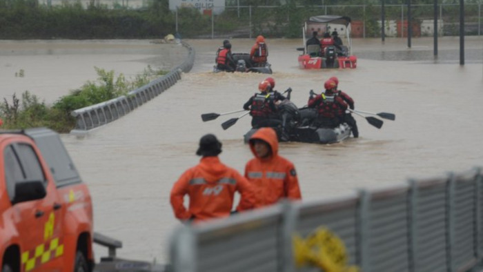 Sube a 37 cifra de muertos por fuertes lluvias en Corea del Sur | Noticias | teleSUR