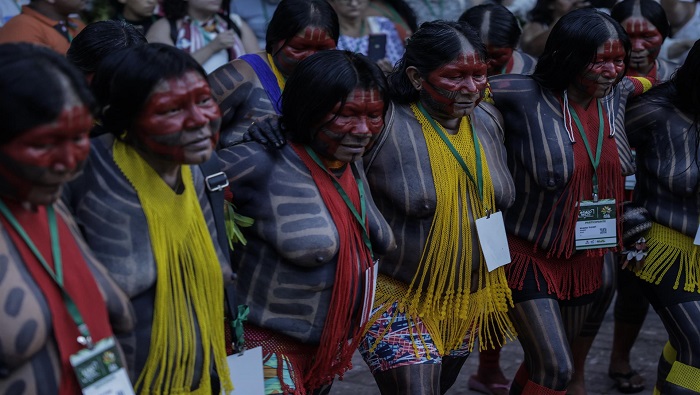 Las marchantes abogan por el fin de la violencia contra las mujeres indígenas, un problema generalizado que asola las comunidades.