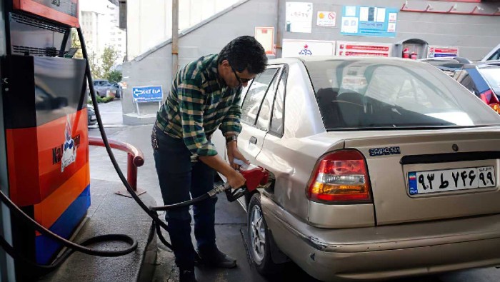 La televisión estatal dijo que las gasolineras estaban tratando de suministrar combustible manualmente y que se necesitarían al menos de seis a siete horas para resolver los problemas.