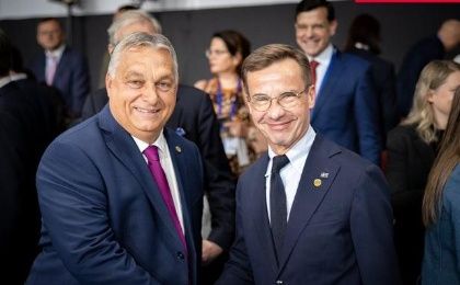 Suecia solicitó unirse a la OTAN en mayo de 2022, al mismo tiempo que Finlandia. Los retrasos han provocado frustración entre los miembros de la alianza con Orbán, un nacionalista de derecha.