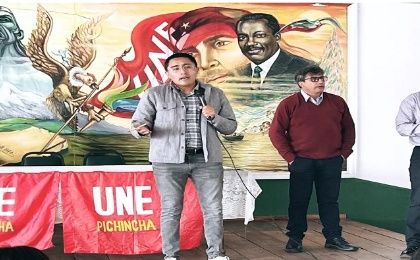 El presidente de la UNE, Andrés Quishpe, declaró que "el Gobierno no ha priorizado la Educación en ninguno de sus planes de inversión".