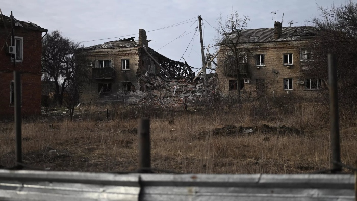 Las fuerzas ucranianas ejecutaron un bombardeo que impactó directamente en una casa privada, la que sufrió un incendio.