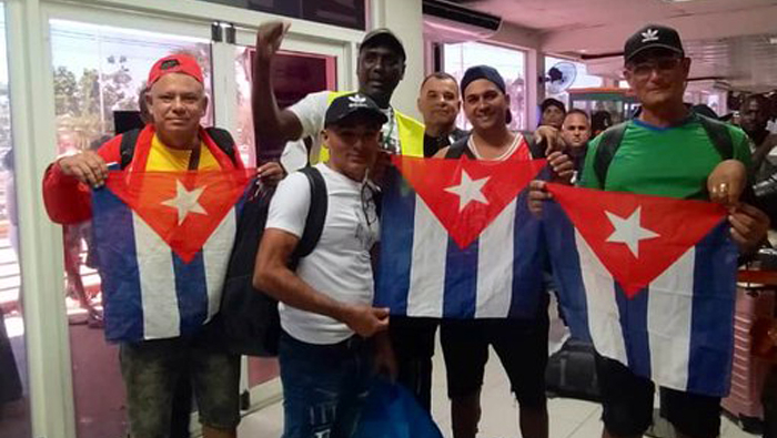 Los ciudadanos cubanos regresaron al país a través de los aeropuertos internacionales Ignacio Agramonte de Camagüey y Antonio Maceo de Santiago de Cuba.