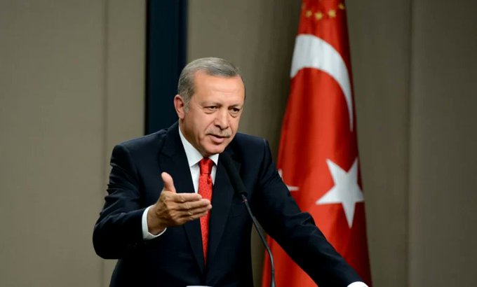 El presidente turco se ha mantenido, desde el primer momento, al lado de la causa palestina y apoyada una solución que incluya el pleno reconocimiento del Estado palestino.