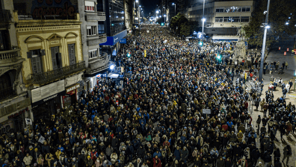 Realizan nueva Marcha del Silencio en Uruguay