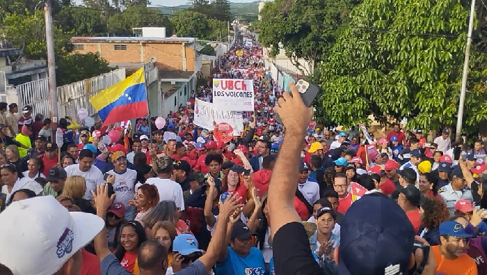 Vamos construyendo la victoria perfecta de nuestro presidente Nicolás Maduro, quien ha sido garante de estrategias y métodos en pro del pueblo.