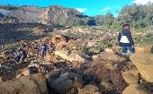 Según la OIM en Papúa Nueva Guinea, más de 150 casas quedaron enterradas por el deslizamiento de tierra en el norte de Papúa Nueva Guinea.
