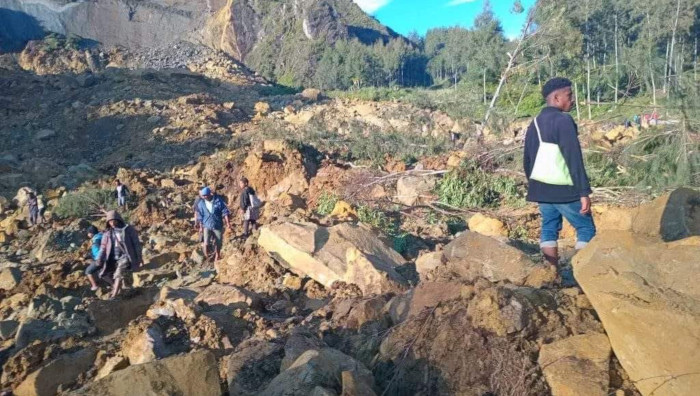El Centro Nacional de Catástrofes de Papúa Nueva Guinea informó que el alud 